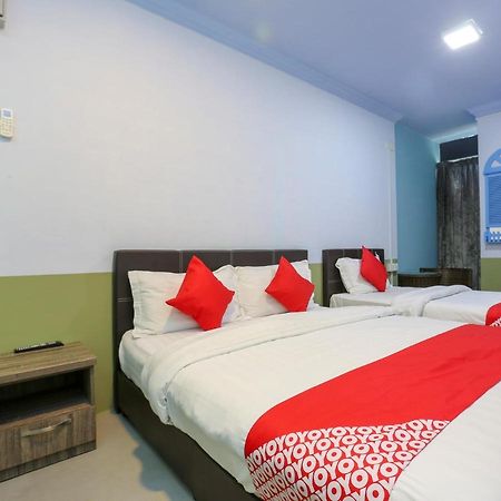 Oyo 90126 Pen U Cottages Dungun Bagian luar foto