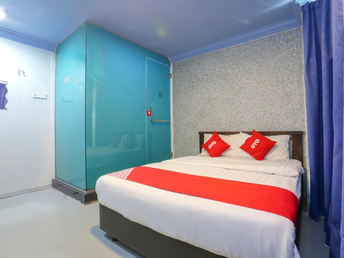 Oyo 90126 Pen U Cottages Dungun Bagian luar foto