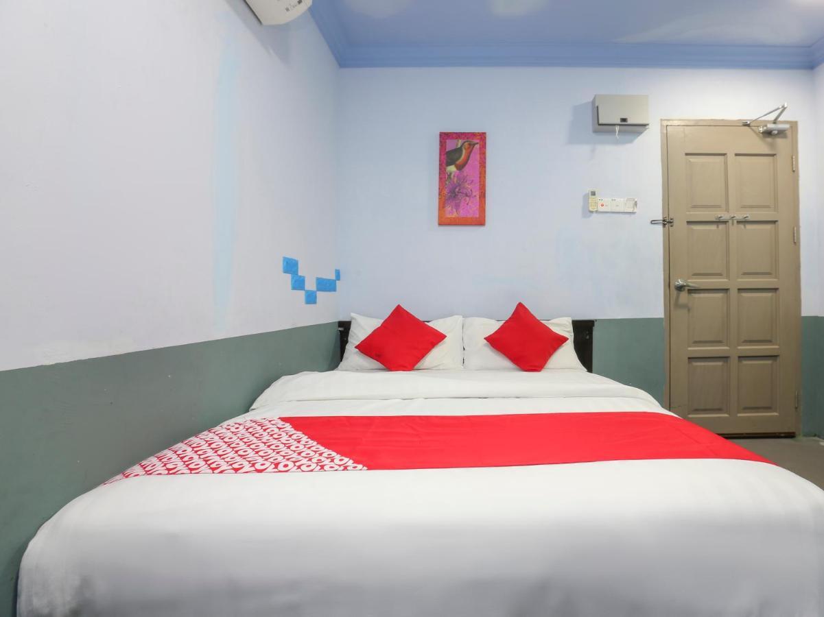Oyo 90126 Pen U Cottages Dungun Bagian luar foto
