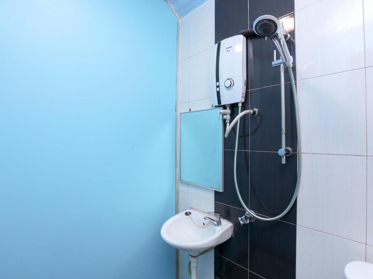 Oyo 90126 Pen U Cottages Dungun Bagian luar foto