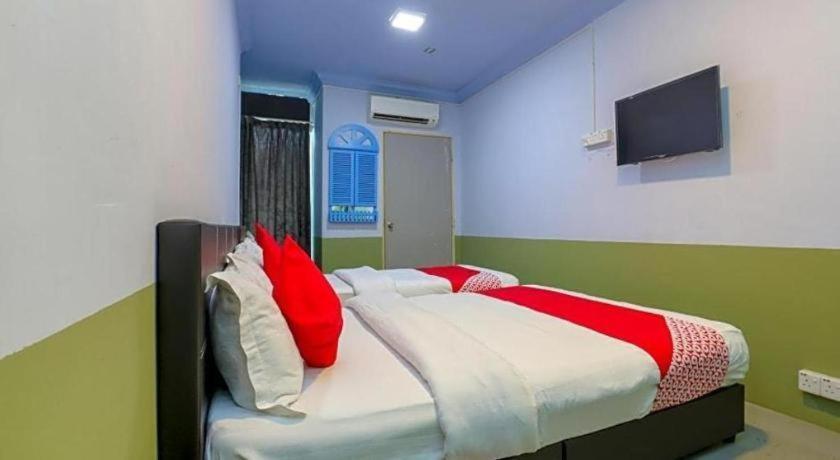 Oyo 90126 Pen U Cottages Dungun Bagian luar foto