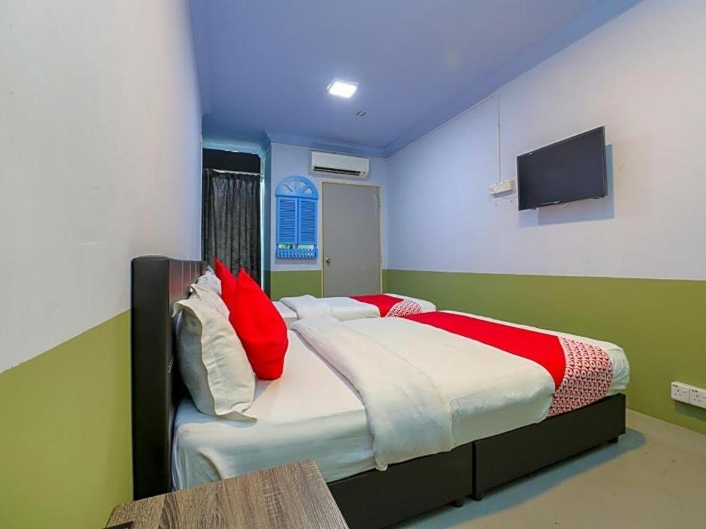 Oyo 90126 Pen U Cottages Dungun Bagian luar foto