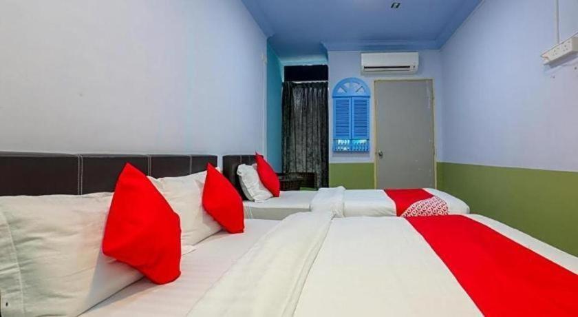 Oyo 90126 Pen U Cottages Dungun Bagian luar foto
